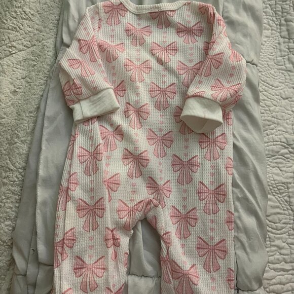 Baby Girl sleeper - Picture 6 of 7